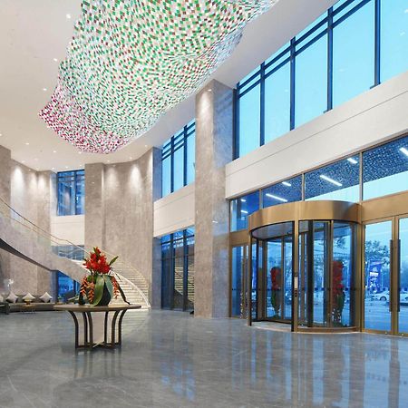 Park Inn By Radisson Nanchong Yilong Star City Plaza Exterior photo